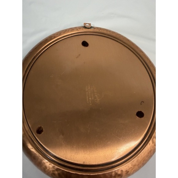 Vintage Fantasy Copperware  Alberta hammered embossed wall hanging plate - Picture 5 of 8